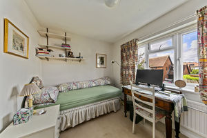 Bedroom- click for photo gallery